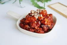 자꾸만 손이가는 닭강정 만드는법과 양념소스 레시피