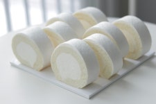 Salted Butter ))) 꿀 모찌 모찌 롤 케이크 만들기 | CU GS 편의점 모찌롤 만들기