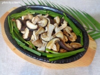 송화버섯구이 식감도 좋아