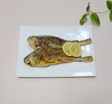 부세조기 구이 (프라이팬 생선구이)