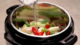 겨울에 생각나는 김치찜, 더 맛있고 편하게 만드는 방법