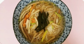 솔치로 육수 낸 어묵국수 초간단 잔치국수