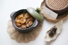 돼지고기김치찌개 (누가 끓여도 맛나게 낼 수 있는 고깃집김치찌개맛~)