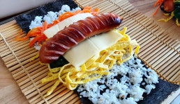 통째로 넣었더니 크고 맛있는 왕 김밥 만들기