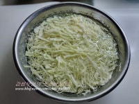 매콤새콤달콤 맛있는 비빔만두 / 야식, 간식 둘 다 좋은 메뉴