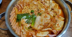 부대찌개, 맛있는 부대찌개 끓이는 법 ~