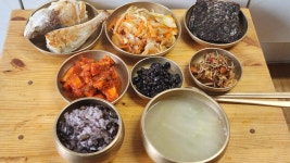 소소한 주말 밥상(들깨무국, 양파볶음,생선구이)