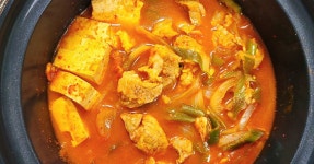 돼지고기 김치찌개 끓이는법(목삼겹 김치찌개)