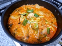 삼겹살 김치찌개 어머니가 끓여주던 김치찌개 비법