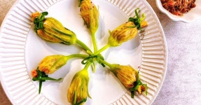 노란 별꽃같은 호박꽃 쌈밥 만드는법