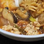 얼큰하면서 부드러운 맛 두 부 짬 뽕
