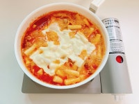 하림 국물 닭떡볶이를 로제마늘떡볶이로 변신시켜 먹어보아요 :) 하림 국물 닭떡볶이를 로제마늘떡볶이로 변신시켜 먹어보아요 :) 