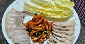 맛없는 돼지 뒷다리살로 맛있게 만드는 방법 보쌈수육