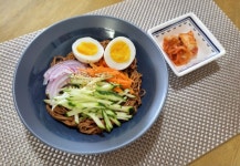 별미 국수/ 글루텐 프리~ 도토리 면 비빔국수( 양념장 황금 비율 & 수제 양파당 활용)