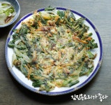 장마철 더 맛있는 부추전 바삭하게 맛있게 만들기 부추부침개 부침개