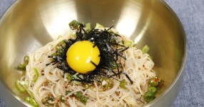 간단한 별미음식 간장비빔국수 만드는법/ 간장국수레시피