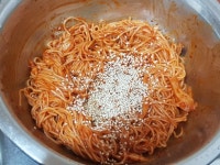 한그릇음식 면요리 김치비빔국수