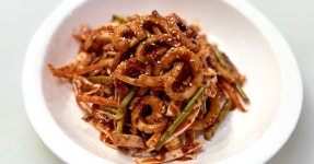 새콤달콤 오징어무침회 대구 반고개 무침회 맛 그대로 낼수있는 양념 만드는 법 오징어 요리