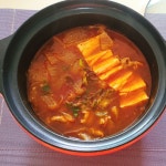 돼지고기 김치찌개 레시피 /돼지 김치찌개 맛있게 끓이는법