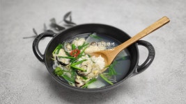 [굴국밥] 칼칼하고 맑은 국물 굴국밥 레시피