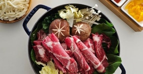 깔끔하고 담백한 소고기 샤브전골 깔끔하고 담백한 소고기 샤브전골 