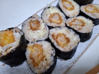 할라피뇨타르타르소스를 곁들인 새우튀김양배추김밥 만들기