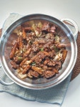 간장닭갈비 닭다리살 순살 간장 짜장 닭볶음 레시피 범일불간장