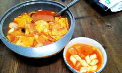 오늘은엄마가해준 떡볶이먹고.장어를냠냠♬♬♪ 