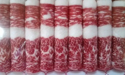 한우 드시고 가세요...^^ 1등급 한우암소 월령:28개월 맛있는 한우 고르기! 거세우보다 암소가 지방층이 적어 담백하며 고소한 맛이... 