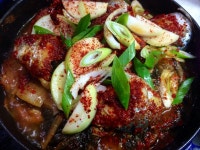 간만에 집밥~무깔고 청양고추가루 팍팍넣은 고등어조림과 굴밥~요렇게해서 간단히 저녁먹네요 