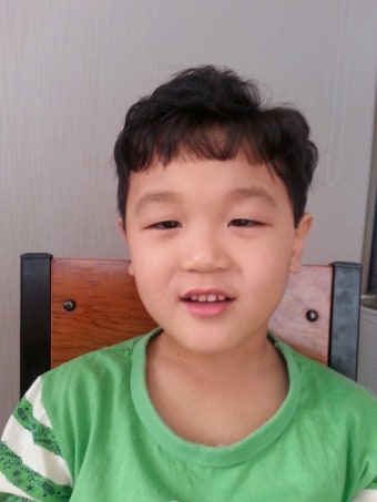 울아들 머리자르고 고대했어요ㅋㅋ 어케 박여사솜씨봐줄만한가요?