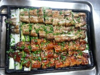 오늘저녁으로 장어묵었네요 동생부부가 누이아프다고 울집에와서 장어사줬네요~~ 