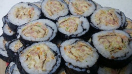 날더워서 암것도 하기 싫지만 간단하게 계란말이 김밥 애아빠랑 애들이 잘먹네요 
