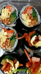 김밥 몰았네용~~ 오드리언니꺼 보궁 밥 쫙~~~깔궁~~ 시금치 대신 유채나물 넣궁~~~~ 오뎅이랑 계란 이빠이 넣궁~~~ 남은 멱국에 육수 더 추가허궁... 