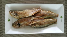 닭삶아손질해놓은 백숙있던거에 닭게장끓여서 먹엇네요ㅡ 냉동에 넣어놓으니 한번씩끓이기좋으네요. 오늘이젤 더운것같아요.ㅠ 기냥가만있어두... 