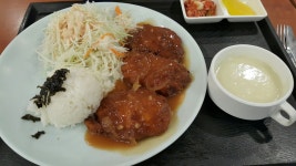 옛날돈까스 비주얼좀보세여 ㅎㅎ 배터질뻔영 