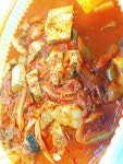 삼겹김치찜+도시락2개 1만8천원이거든요 집에서만들기쉬운음식이지만 김치가다떨어져서 오늘오후에아빠병문안도갈겸 본집집가서김치가질러가... 