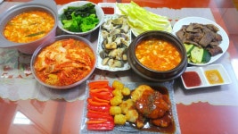 대한독립만세♬ 지락이 밥순이 해방 만세(^o^)/ 드뎌 내일이면 울집 삼식이 학교갑니다 ㅎㅎ 매일 세끼밥에 간식까지 주방서 퇴근을 안 시켜주더니... 