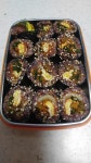 굿모닝입니다~^;^ 아침에 급하게 아이도시락을쌓어요 검은쌀밥에 냉이 김치 김밥을 준비하니 출근시키고 등교시키고 정신이 없어요 