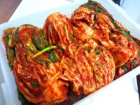 김장전김치~♥ 주말엔 아이생일도있었고 참 바쁜한주였는데 엄마가... 함박해주구…오메 죽겠어요 큰통으로 한통나왔네요 친정엄마덕에 늘항상... 
