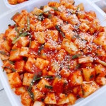 에잇 나도 후다닥 조금만 해야지 하면서 재료들의 푸르름에 반해 이고지고 와서 일치고 마는 아줌마란.... 어제 먹은 냉면에 아쉬움은 물김치가... 