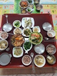 간간한 =조기 찜. 가성비 좋은 =청경채 볶음. 꽃게넣은 시원한 =버섯국. 채소 뜸뿍 고소한 =잡재. 흑미잡곡 =영양밥. 요리도~ 우아하고 근사하게~~~** 