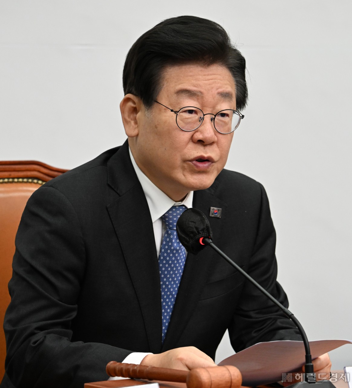 이재명 1인당 25만원 지원금 법안, 행안위서 갈등 부상