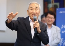 보수 원로 이재오 “한동훈, 내 동생 같으면 못 나오게 할 것”- 헤럴드경제 보수 원로 이재오 “한동훈, 내 동생 같으면 못 나오게 할 것”