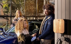 New ABB E-mobility home charging solution helps drivers realize their sustainable mobility goals | News center New ABB E-mobility... 
