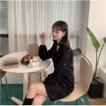 오브디 스웨이드 플라워 셔링 원피스 - 리리앤코 오브디 스웨이드 플라워 셔링 원피스
