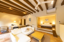 フォレストヴィレッジの宿泊予約はRelux（リラックス）