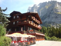 Hotel Blümlisalp, Grindelwald, Switzerland - Booking.com ★★ Hotel Blümlisalp, Grindelwald, Switzerland