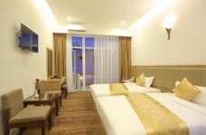 Red Palace Hotel, Danang, Vietnam - Booking.com ★★★ Red Palace Hotel, Danang, Vietnam