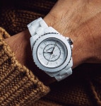 シャネル CHANEL J12 H1631 メンズ 白の通販 by ブランディア｜シャネルならラクマ - シャネル 腕時計 はラクマ